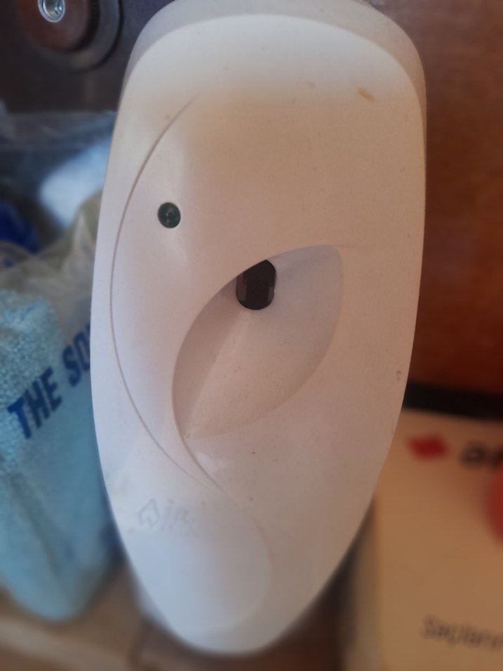 Beyaz oda kokusu makinesi - Görsel 2