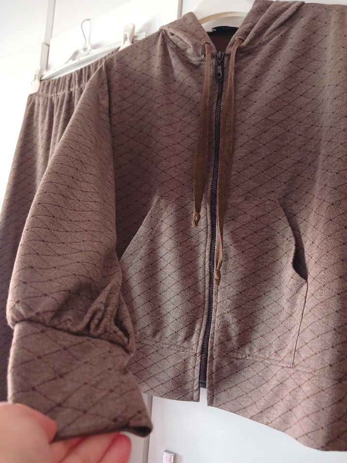 Bol Kesim Uzun  Eteği Kahverengi - Görsel 2