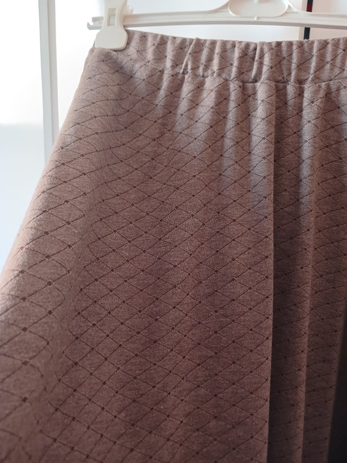 Bol Kesim Uzun  Eteği Kahverengi - Görsel 4