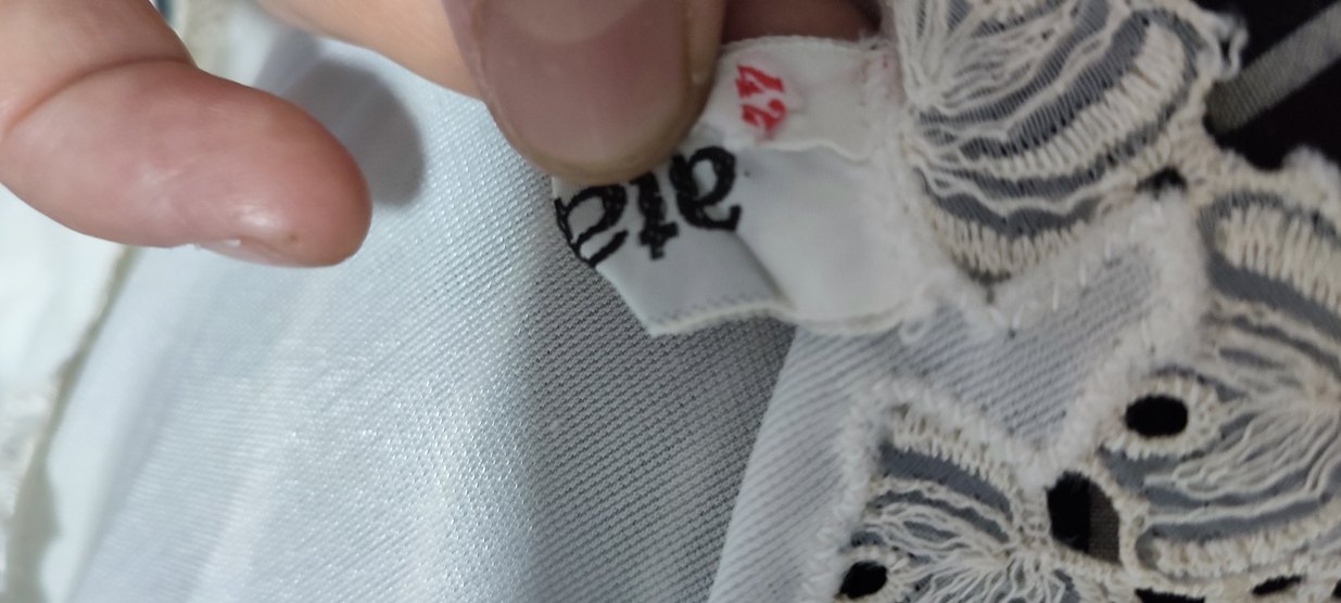 Uzun Beyaz Straplez Nakışlı Gelinlik - Görsel 3