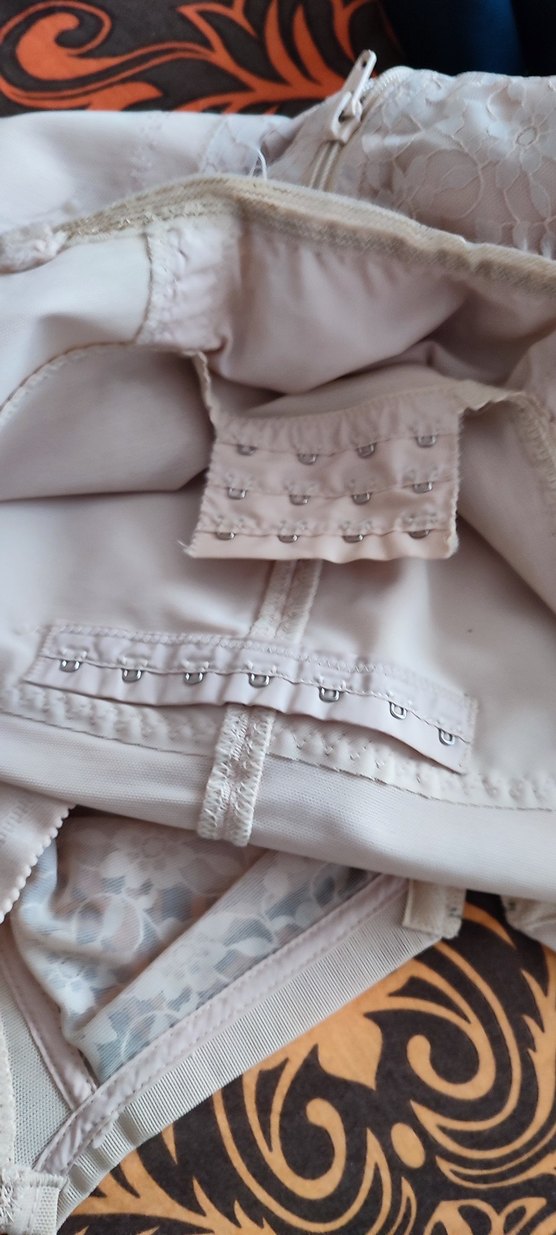 Bej Dantel Detaylı Hemşire Korsesi Midi Boy - Görsel 5