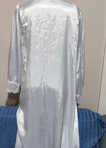 #Sabahlık Uzun Kollu Beyaz Nakışlı Kadın sabahlık - Görsel 3