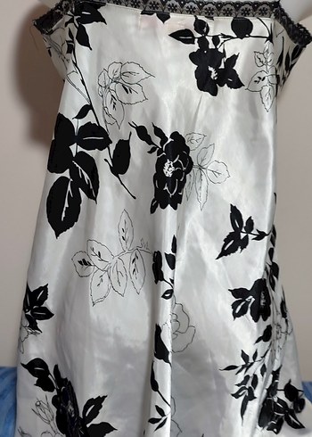 #Gecelik Uzun Beyaz Çiçek Desenli Bohem Kadın Sabahlık - Görsel 3