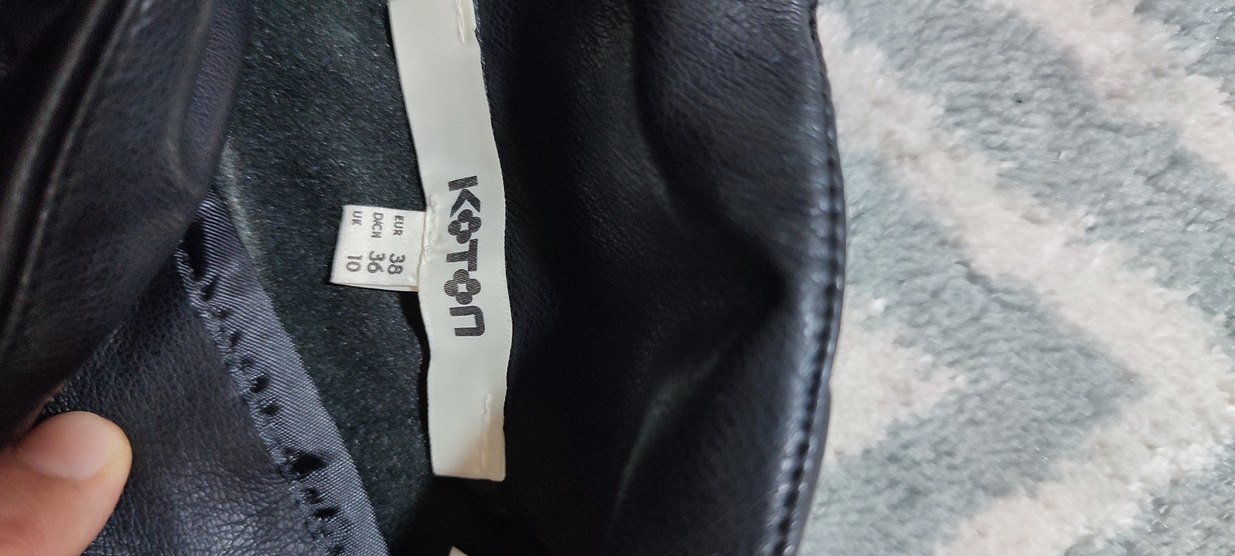 #Deri etek Sort Drapeli Siyah Deri Midi Şort - Görsel 5