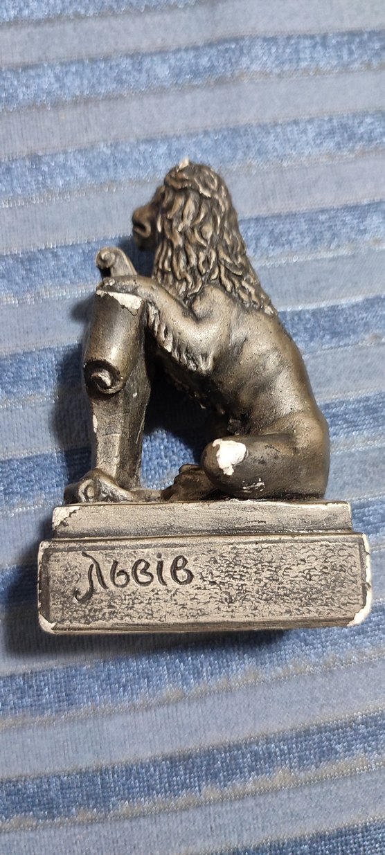 #Aslan Parlak Altın Renkli Aslan Figürü - Görsel 3