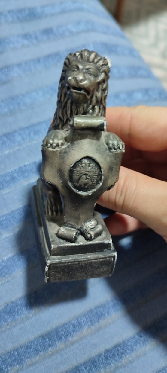 #Aslan Parlak Altın Renkli Aslan Figürü - Görsel 4