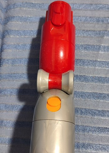 #Dyson V12  koltuk altı başlığı Kırmızı ve Gri El Süpürgesi - Görsel 3