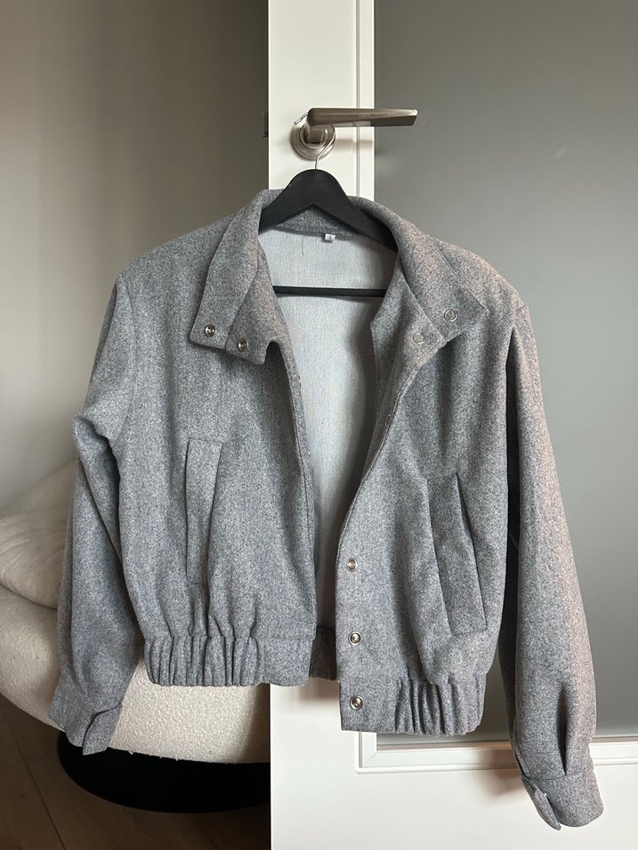 Gri Düğmeli Midi Kadın Ceket - Görsel 3
