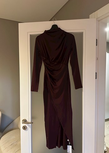 Bordo Uzun Drapeli Kadın Elbise - Görsel 3