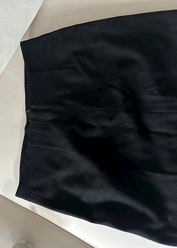 Düğmeli Siyah Mini Süet Etek - Görsel 3