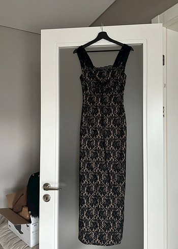 Dantel Detaylı Siyah Uzun Abiye Elbise - Görsel 4