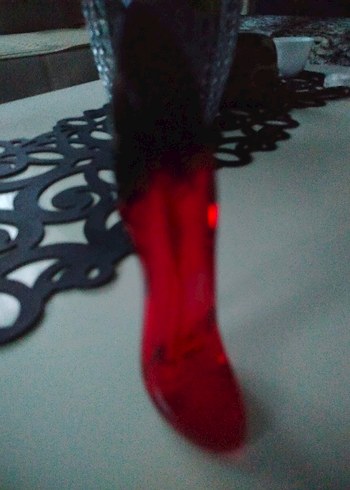 Kadınlar için Topuklu Ayakkabı Şeklinde Parfüm kulanılmış az var - Görsel 2