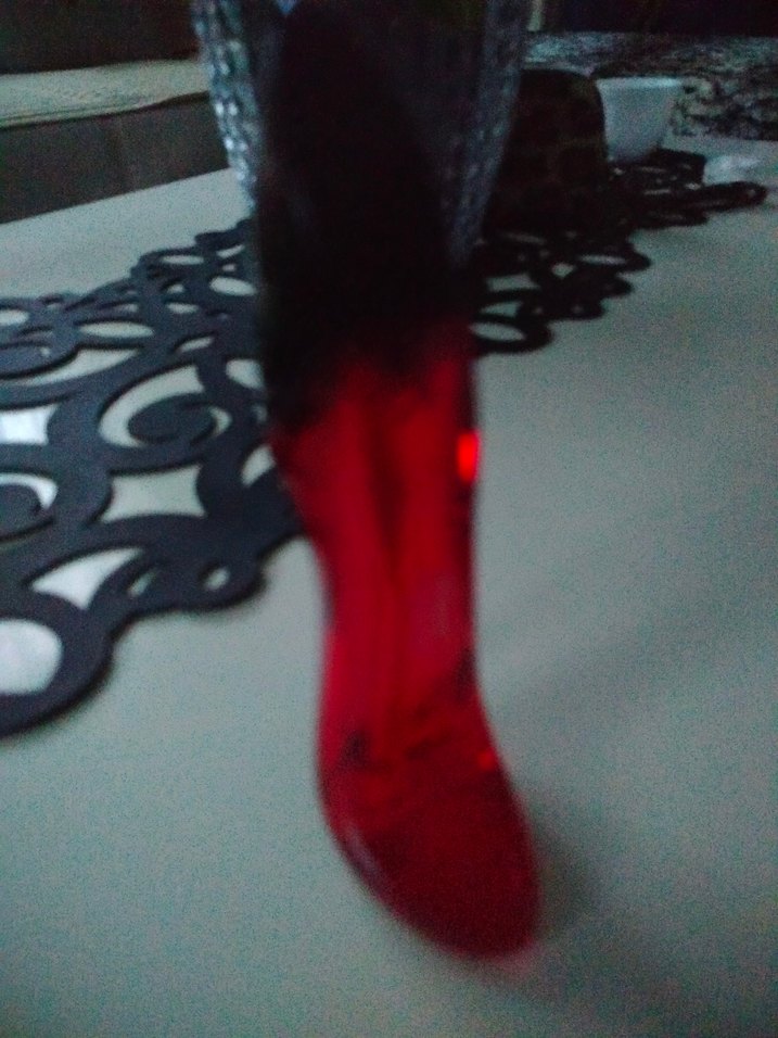 Kadınlar için Topuklu Ayakkabı Şeklinde Parfüm kulanılmış az var - Görsel 2