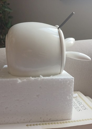 Kulplu Beyaz Tavşan Kulaklı Kapaklı Kaşıklı Kupa - Porselen - Görsel 7