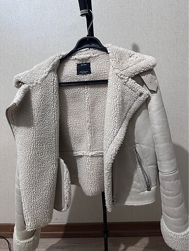 Bershka Ceket