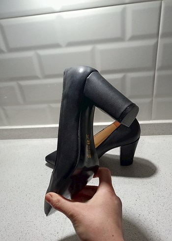 Tokalı Siyah Kadın Topuklu Stiletto - Görsel 4