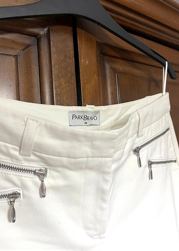 Kadın Beyaz Regular Fit Kumaş Pantolon - Görsel 2