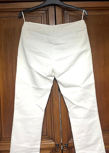 Kadın Beyaz Regular Fit Kumaş Pantolon - Görsel 3