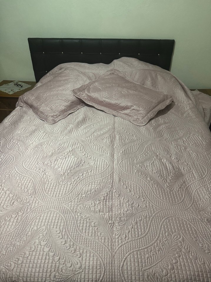 Gül kurusu renk Kapitone pamuk saten  Yatak Örtüsü - Görsel 4