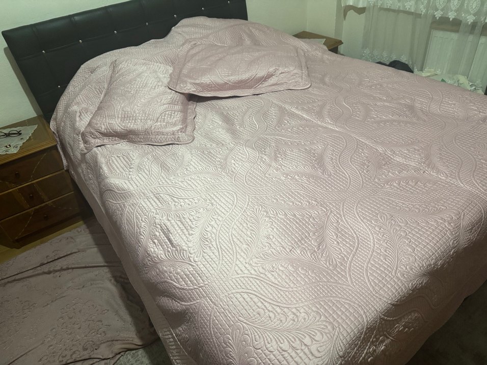 Gül kurusu renk Kapitone pamuk saten  Yatak Örtüsü - Görsel 3
