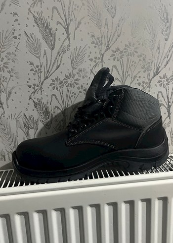 Siyah Bağcıklı Erkek Bot - Görsel 3