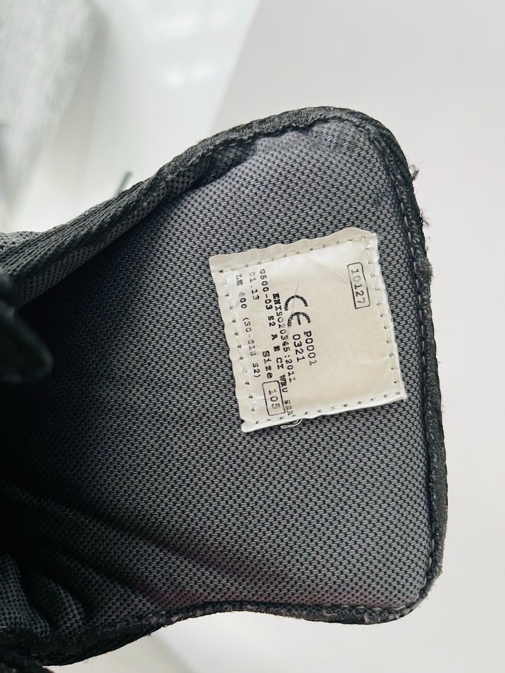 Siyah Bağcıklı Erkek Goth Bot - Görsel 4