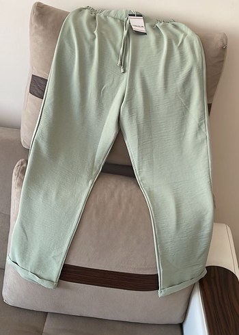 Kadın Haki Rahat Kesim Pantolon - Görsel 2