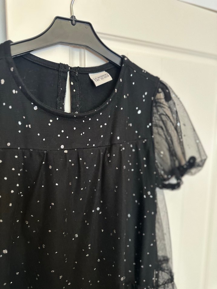 Siyah tül, zarif elbise - Görsel 2