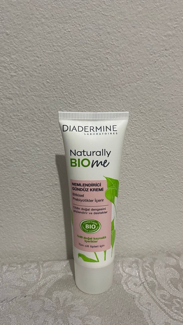Diadermine Naturally Bio Me Nemlendirici BB Krem - Görsel 2