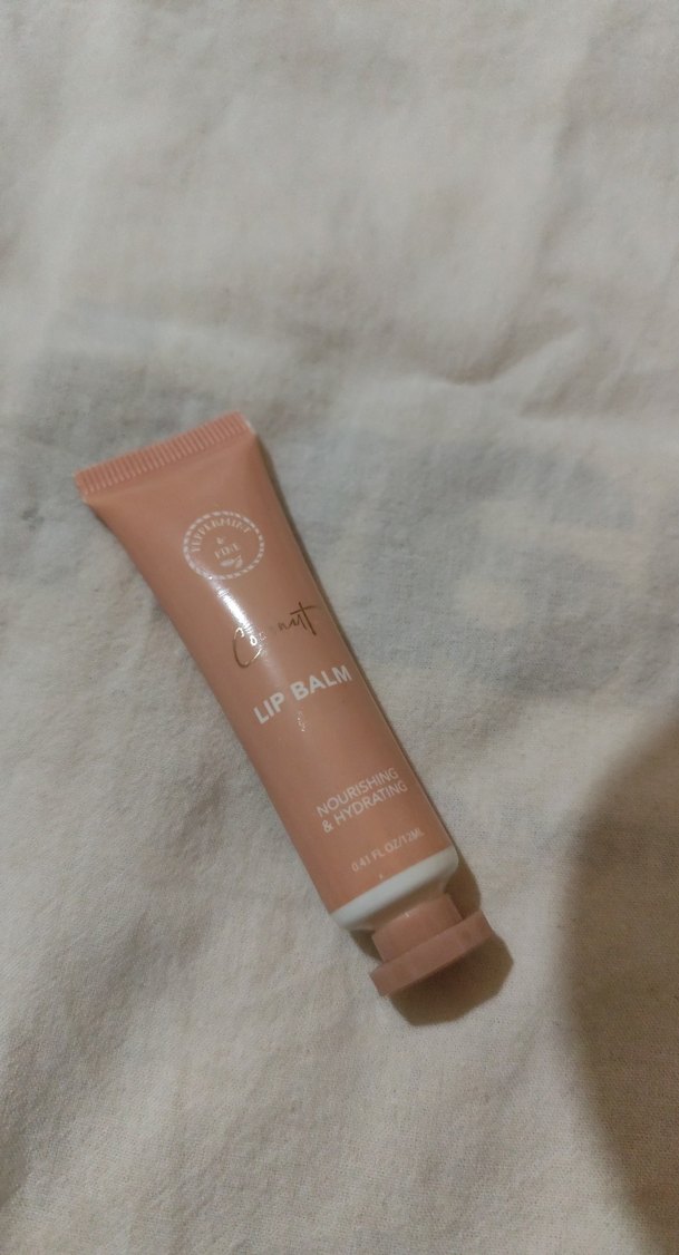 Besleyici Dudak Balmı - Görsel 2