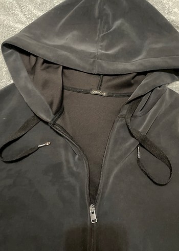 Kapüşonlu Fermuarlı OYSHO Kadın Sweatshirt
S M Uyumlu - Görsel 2