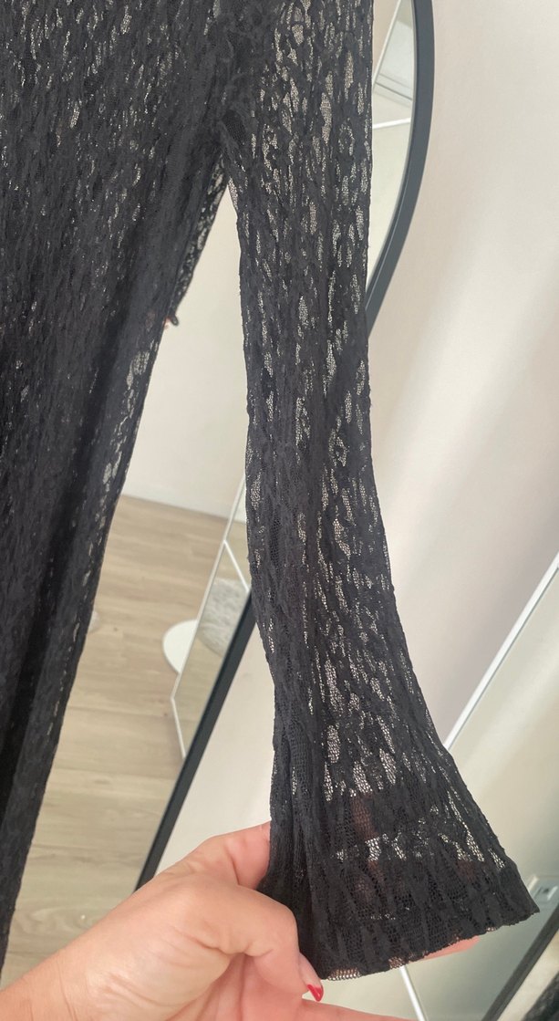 Uzun Kollu Siyah Dantel Goth Elbise - Görsel 3