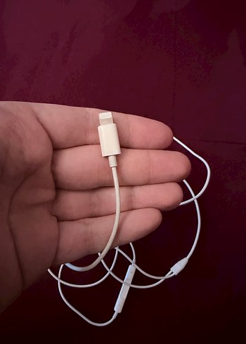 Beyaz Kablolu Kulaklık - Görsel 2