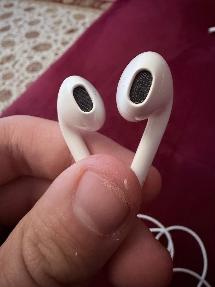 Beyaz Kablolu Kulaklık - Görsel 3