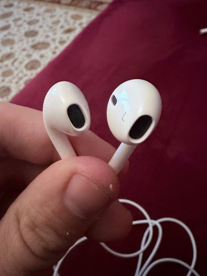 Beyaz Kablolu Kulaklık - Görsel 4