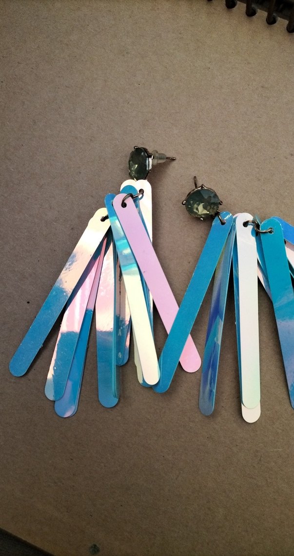 Renkli Püsküllü Uzun Kadın Küpeler - Görsel 4