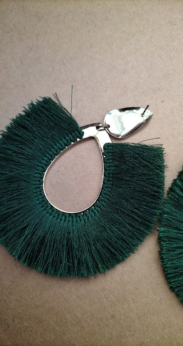 Uzun Püsküllü Yeşil Bohem Küpe - Görsel 4