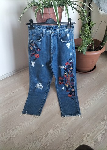 Nakışlı Düğmeli Mavi Denim Kadın Pantolon - Görsel 6