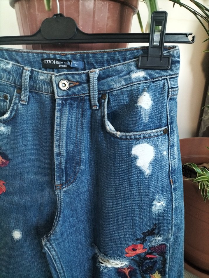 Nakışlı Düğmeli Mavi Denim Kadın Pantolon - Görsel 3