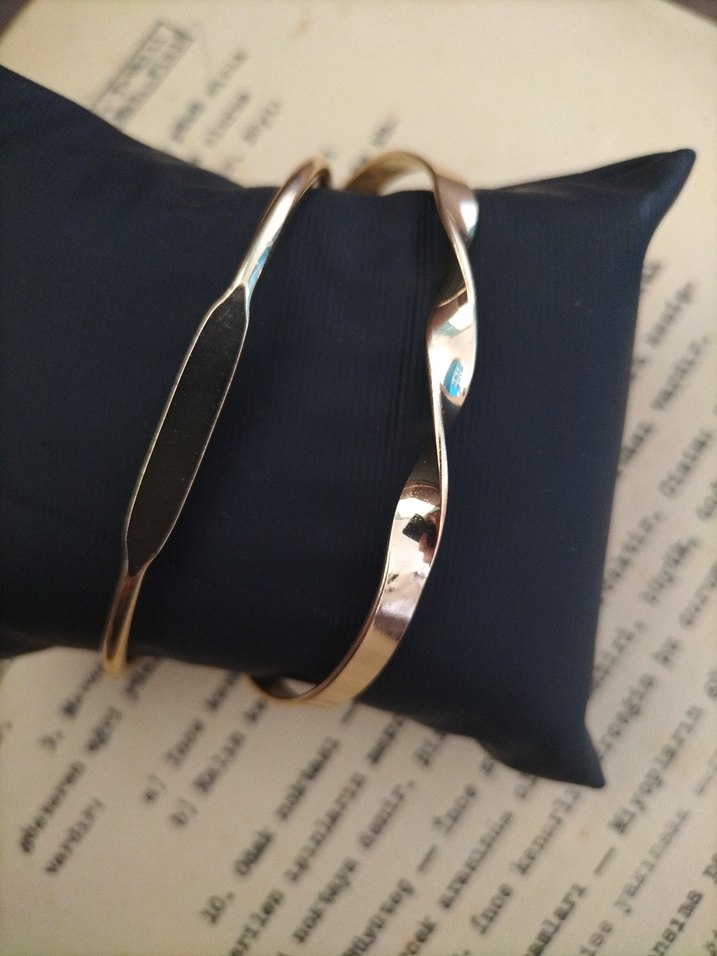 Bohem Tarzı Altın Renkli Kadın Bileklik - Görsel 2