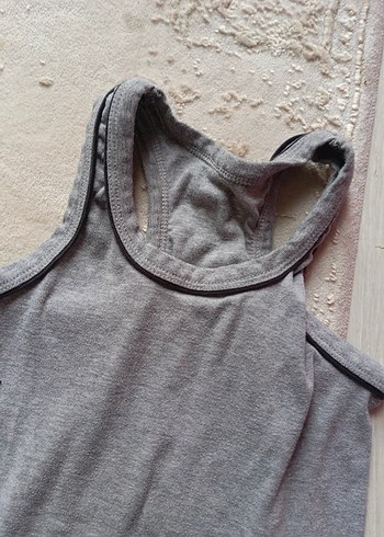 Gri Keten Yüksek Yakalı Spor Atlet - Görsel 2