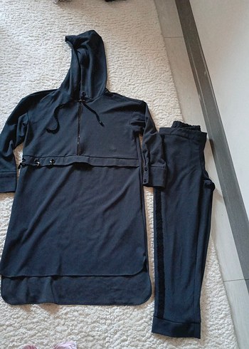 Kadın Siyah Kapüşonlu Kemerli Uzun Eşofman Takımı - Görsel 2