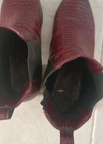 Bordo Deri Yılan Desenli Topuklu Bot - Görsel 5