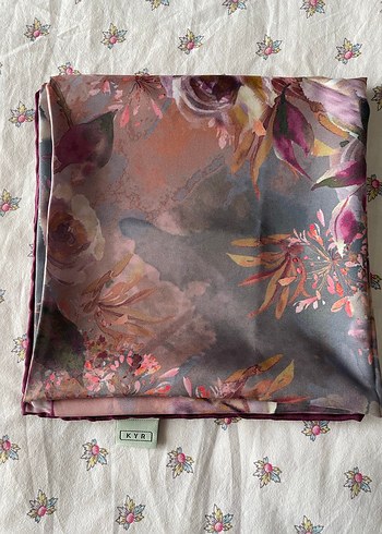 Kayra Kadın Twill İpek Eşarp - Görsel 2