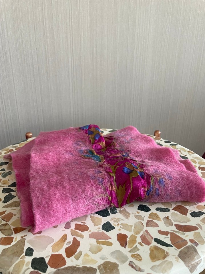 Özel Tasarım Keçe Atkı - Görsel 2