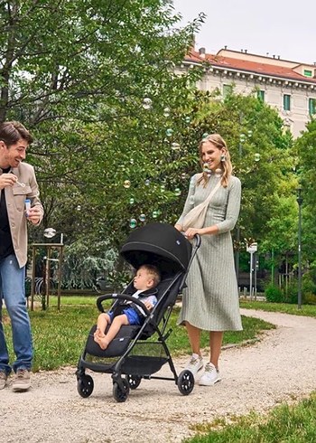 Chicco Siyah Bebek Arabası - Görsel 2