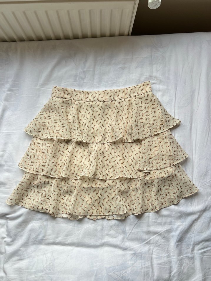 Adil Işık Bej Fırfırlı Mini y2k Etek - Görsel 4