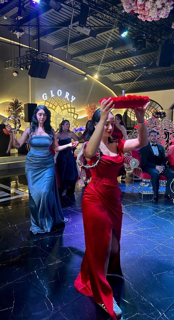 Bebek Mavisi Drapeli Uzun Straplez Abiye Elbise - Görsel 2