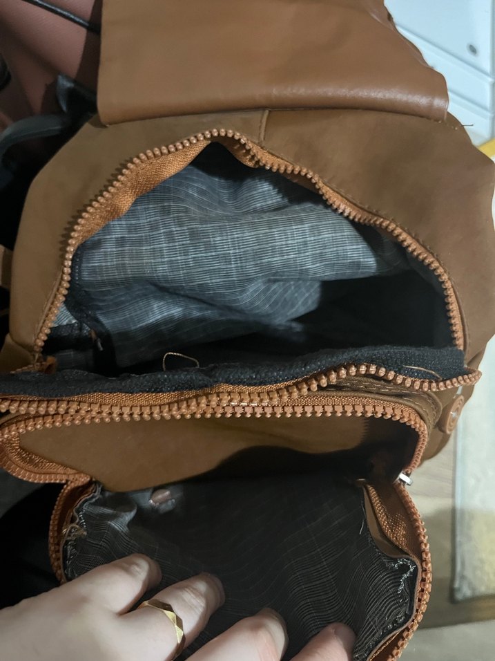 Kahverengi Deri Kadın Sırt Çantası taba - Görsel 4