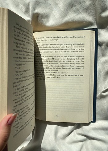 The Midnight Library Matt Haig İngilizce kitap - Görsel 5